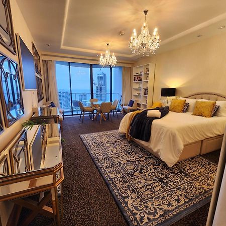 Deluxe Private Apartment And Studio - Ocean Views Gold Coast Zewnętrze zdjęcie