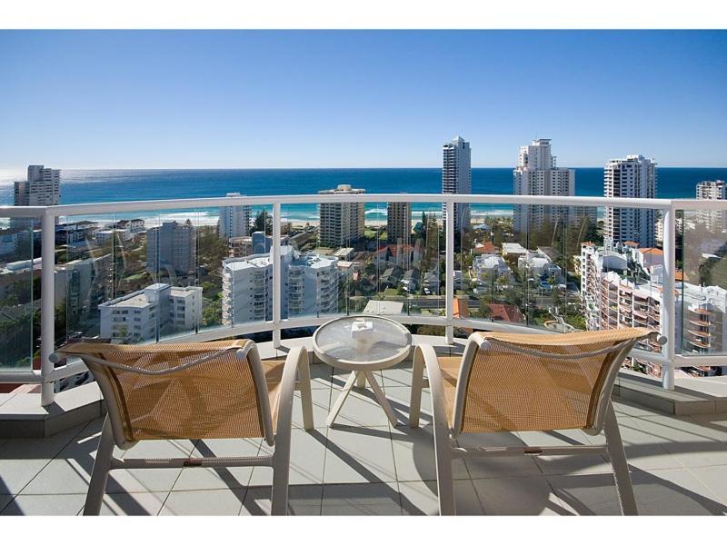 Deluxe Private Apartment And Studio - Ocean Views Gold Coast Zewnętrze zdjęcie