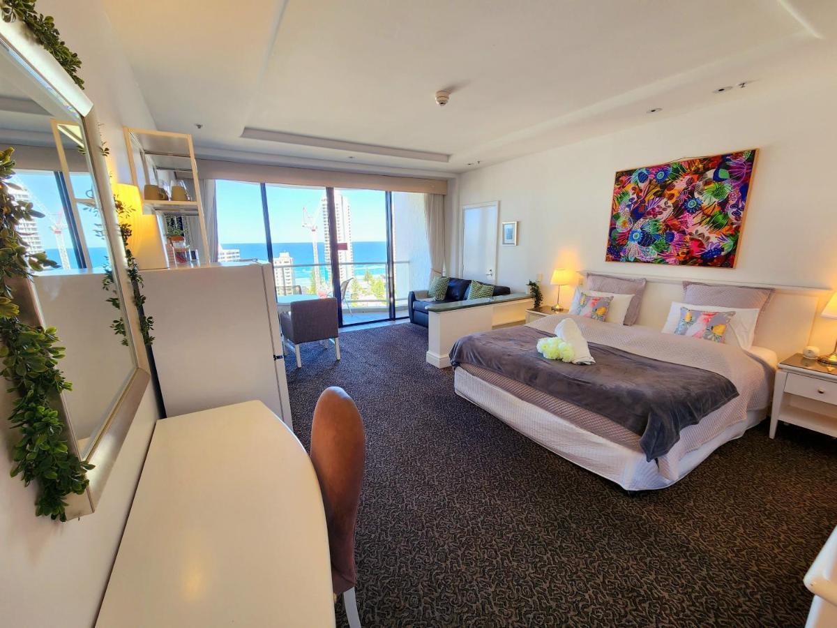 Deluxe Private Apartment And Studio - Ocean Views Gold Coast Zewnętrze zdjęcie