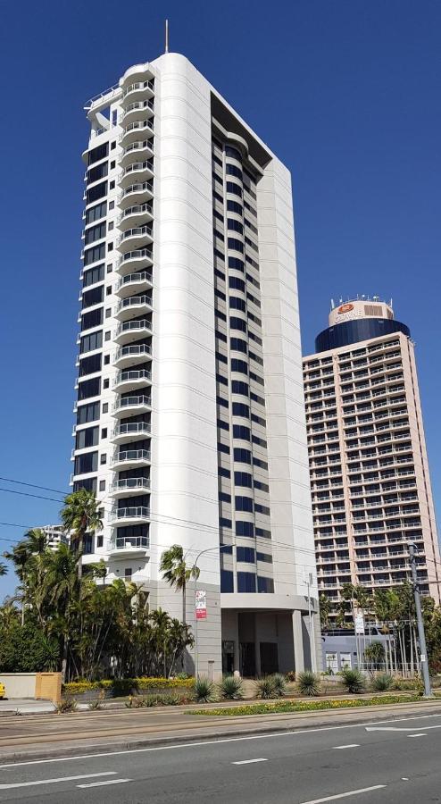 Deluxe Private Apartment And Studio - Ocean Views Gold Coast Zewnętrze zdjęcie
