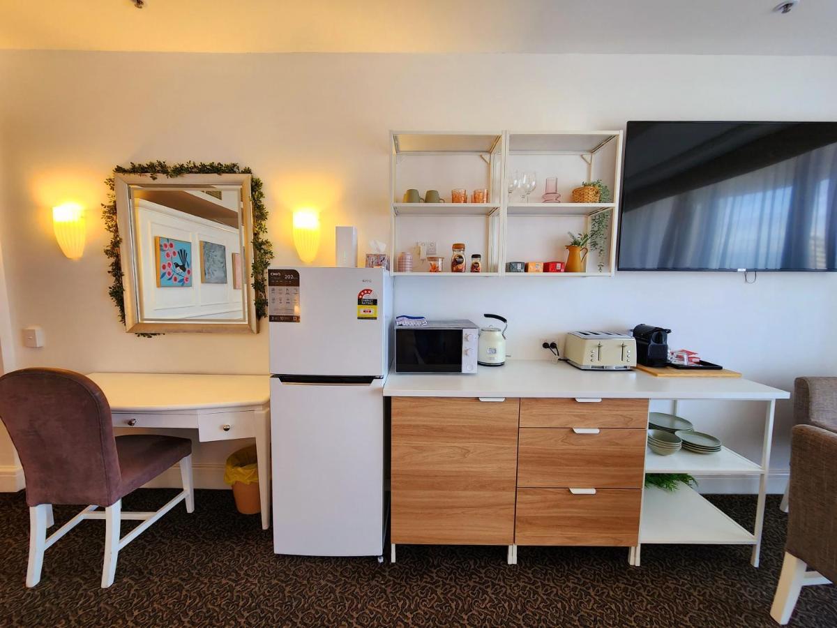 Deluxe Private Apartment And Studio - Ocean Views Gold Coast Zewnętrze zdjęcie