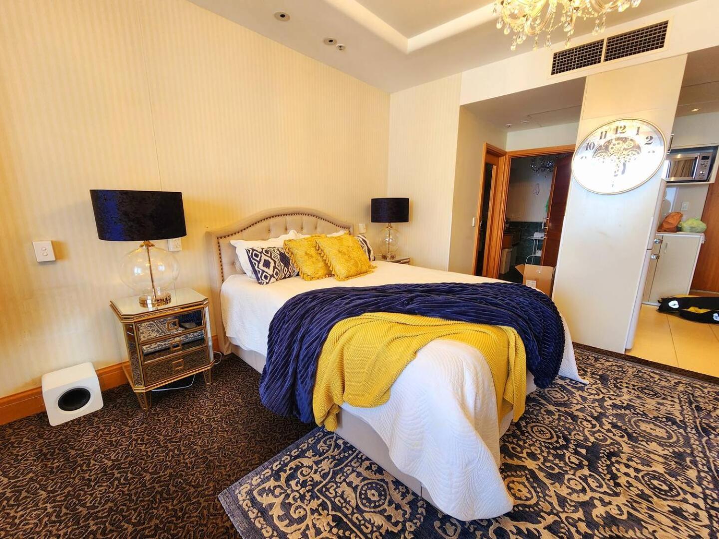 Deluxe Private Apartment And Studio - Ocean Views Gold Coast Zewnętrze zdjęcie