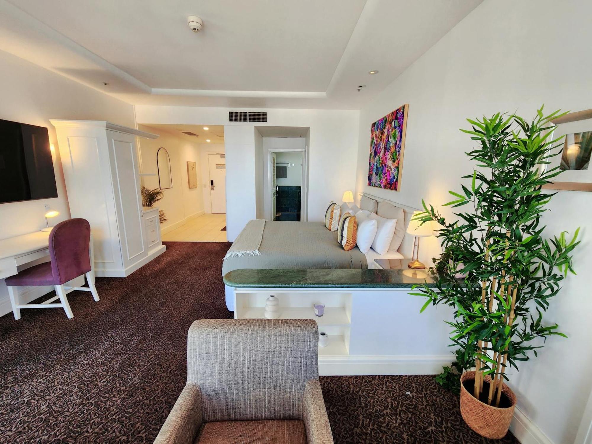 Deluxe Private Apartment And Studio - Ocean Views Gold Coast Zewnętrze zdjęcie